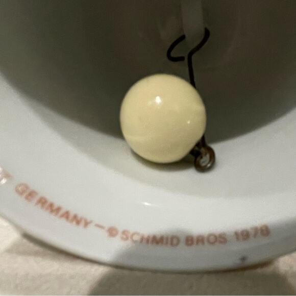 SisterBertaHummel Mothers Day 1979 Porcelain Bell Limited Edition Vintage Schmid - Picture 7 of 16